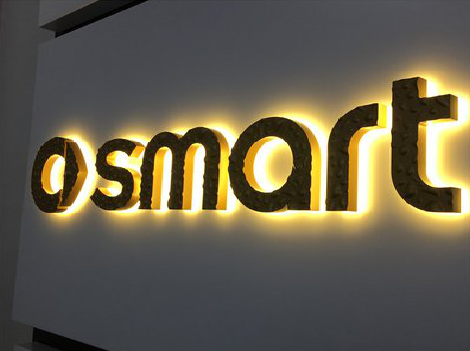 盐边背光字有什么特点？生产过程如何？